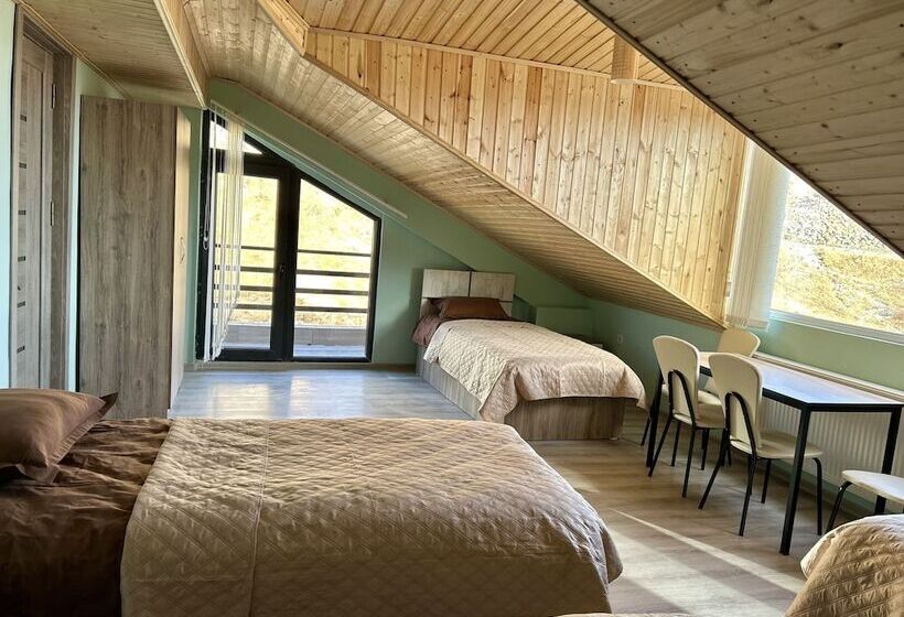 Dandelion Hotel Gudauri