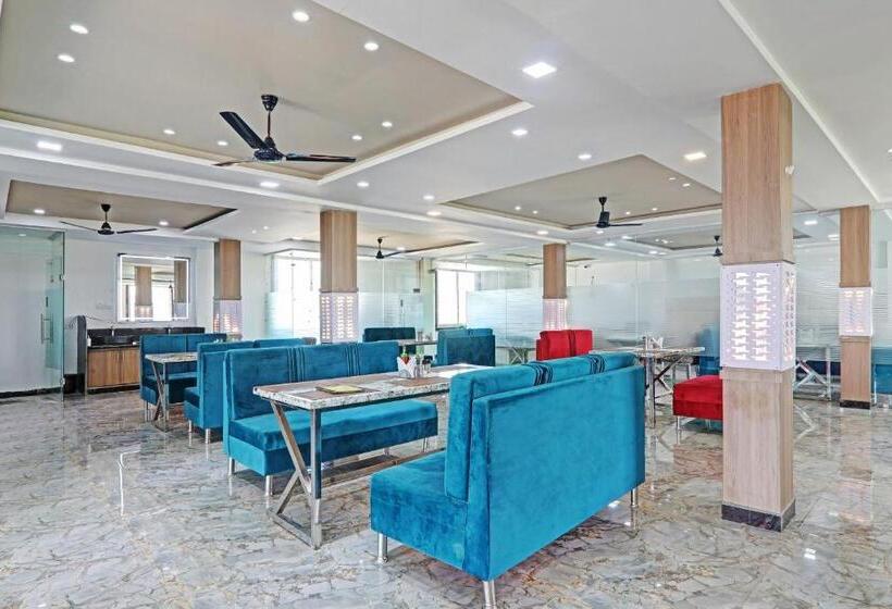 Flagship Hotel The Aryan