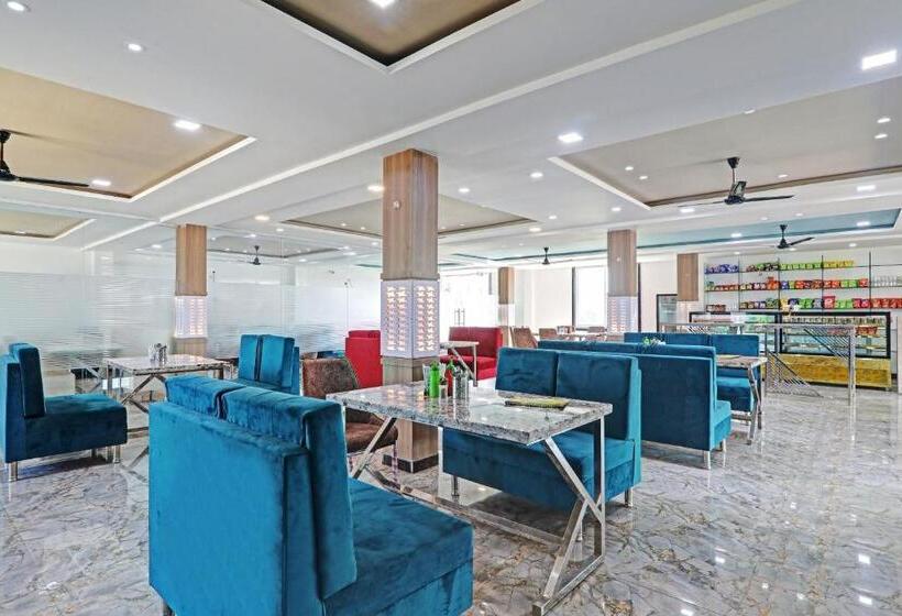 Flagship Hotel The Aryan