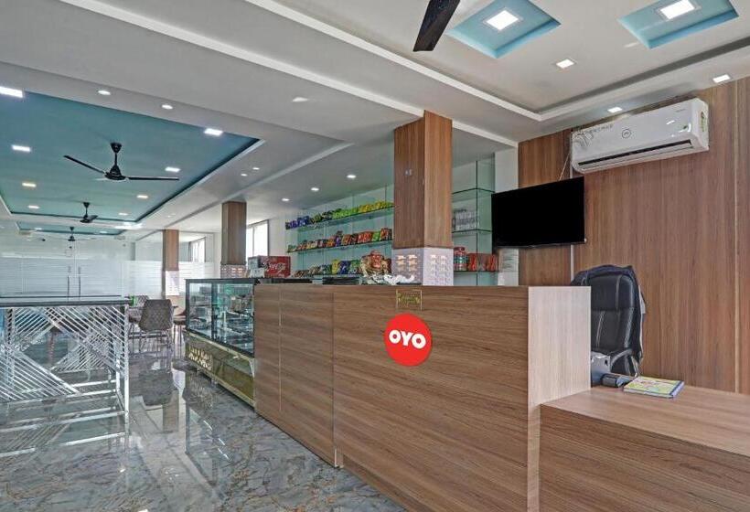 Flagship Hotel The Aryan