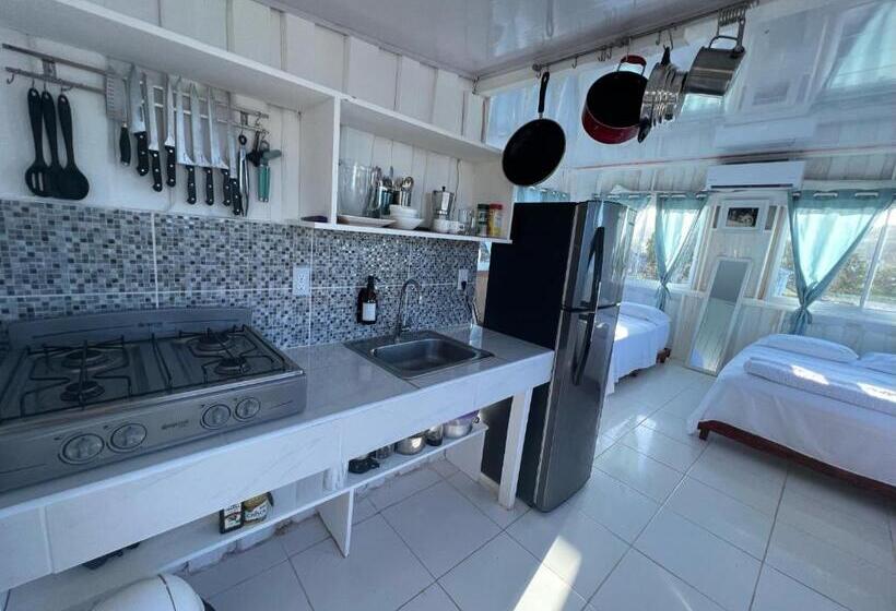 Friendly Kite School, Hotel And Bar