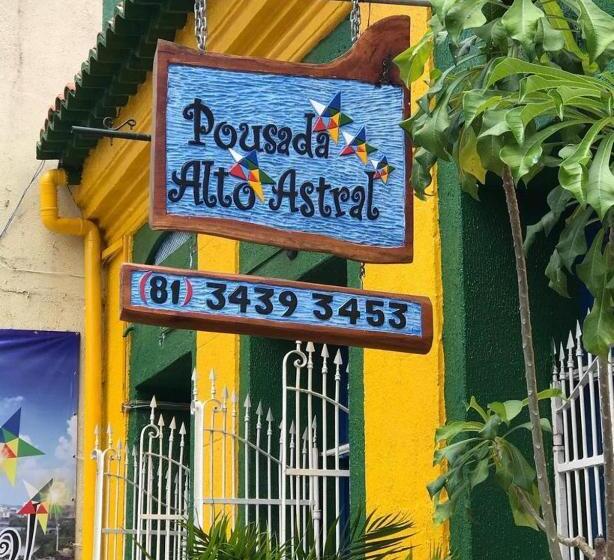 Hostel Alto Astral