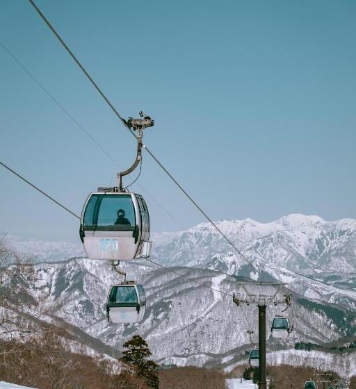 هتل 肆野 サンモリッツ一番館