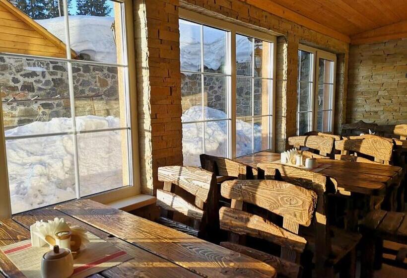 Hotel 12місяців