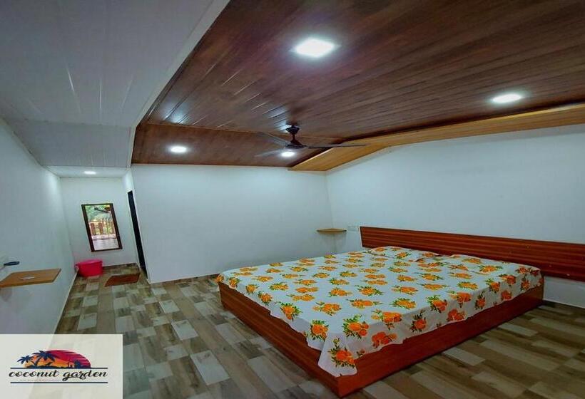 בית מלון כפרי Coconut Garden Beach House