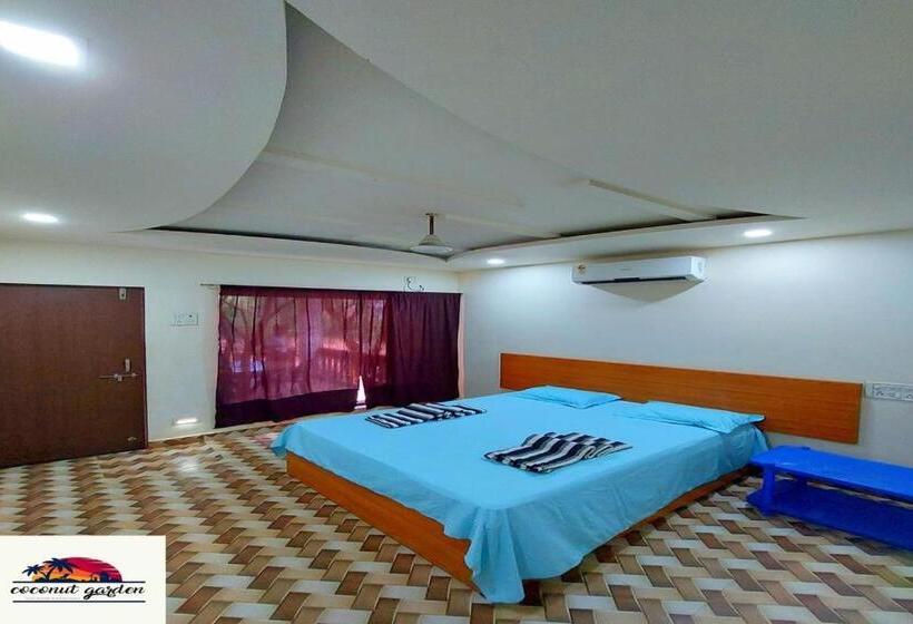 בית מלון כפרי Coconut Garden Beach House