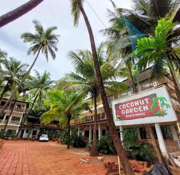 בית מלון כפרי Coconut Garden Beach House