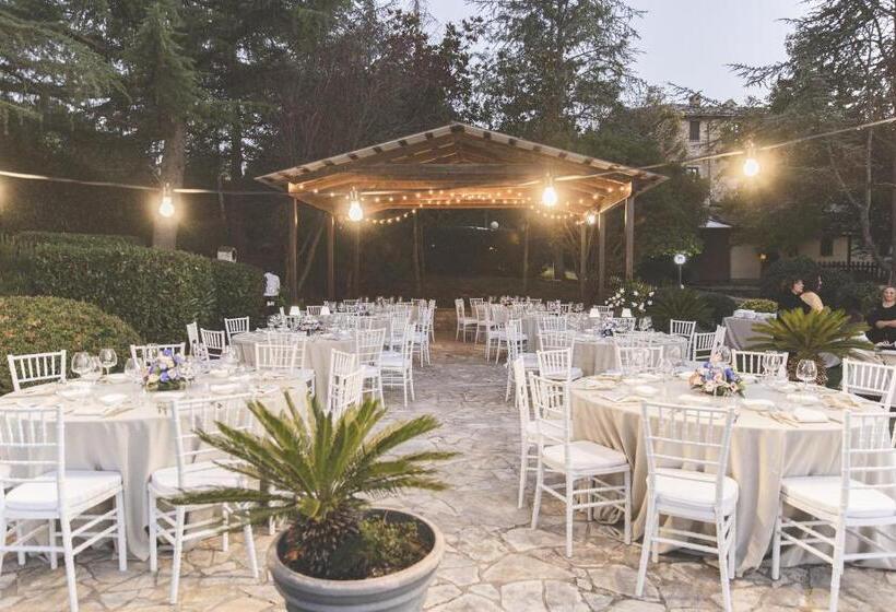 فندق Glicine Ad Antico Casale  700