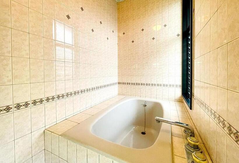 Отель Higashiibaraki Gun   House   Vacation Stay 21761v