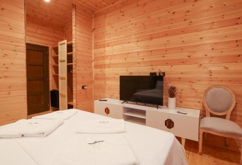 ホテル I Gjuetise