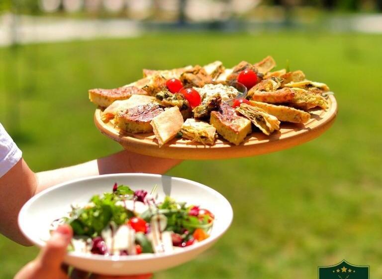 ホテル I Gjuetise