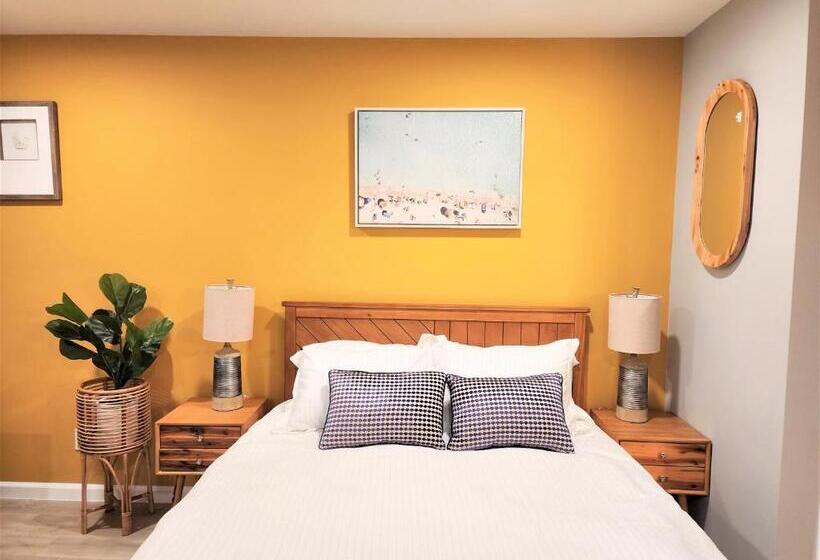 Отель Lake Front Resort