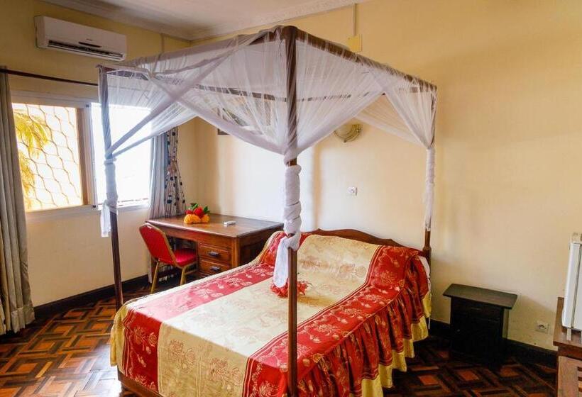 Szálloda Melrose Sambava