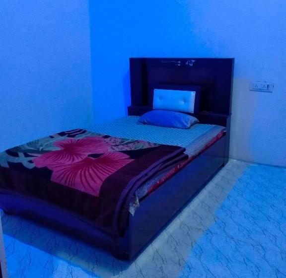 هتل Oyo 80810f Bp Nigam Guest House