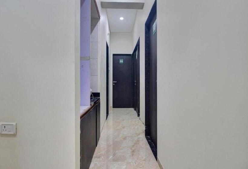 בית מלון כפרי Oyo Flagship Balaji Guest House