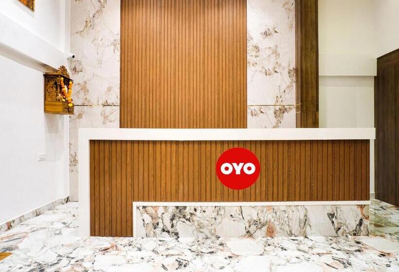 ホテル Oyo Flagship Sri Vishnu Inn