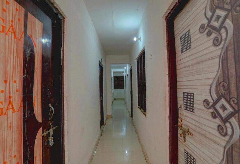 فندق Oyo Royal Inn