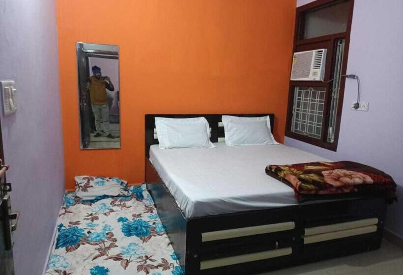 فندق Oyo White Rock