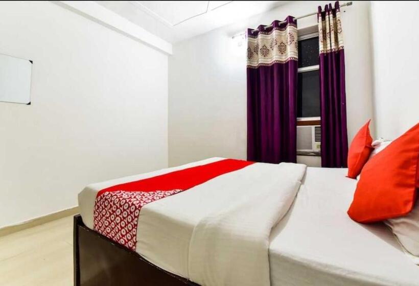 فندق Oyo White Rock