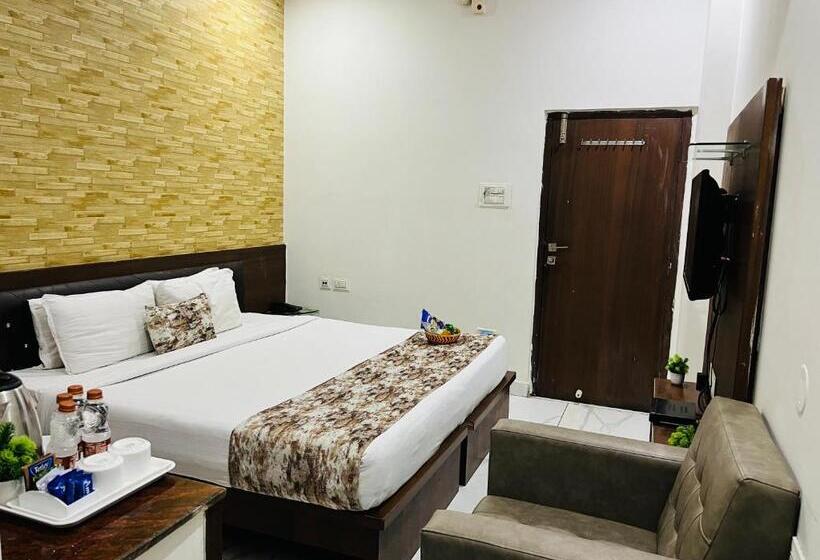 هتل Plaza Airport Zone