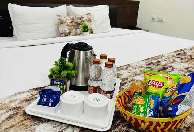 هتل Plaza Airport Zone