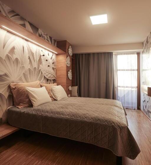 هتل Pár Pokojů Micro