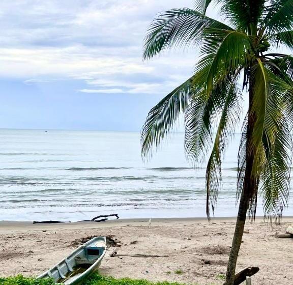 Отель Punta Antioquia