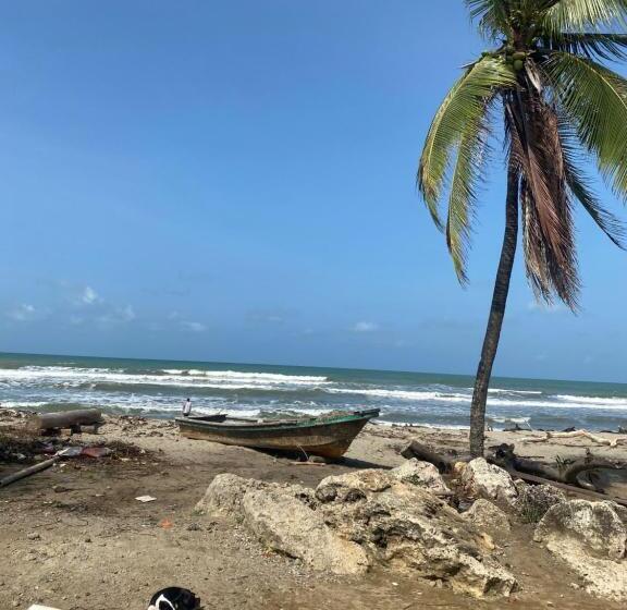 Отель Punta Antioquia