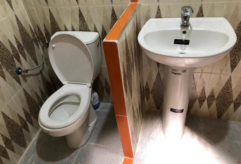 هتل Restaurant Hollywood Africa