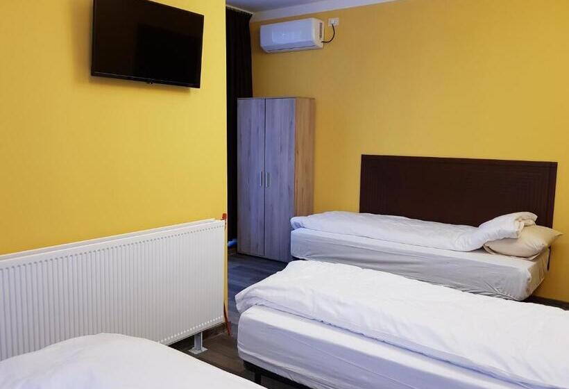 ホテル Restaurant La Passione