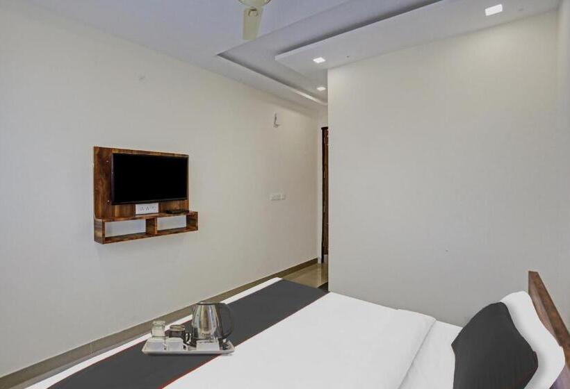 בית מלון כפרי Royal View