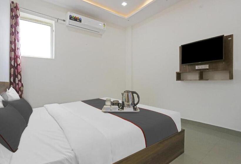 בית מלון כפרי Royal View