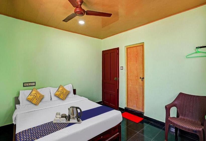 酒店 Spot On 70279 Unique Residency