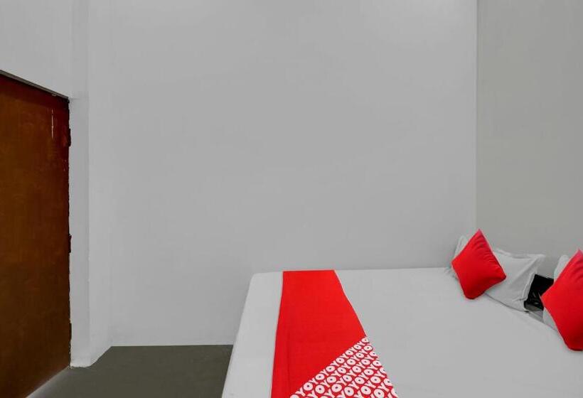 ホテル Spot On 81130 Happy Stay