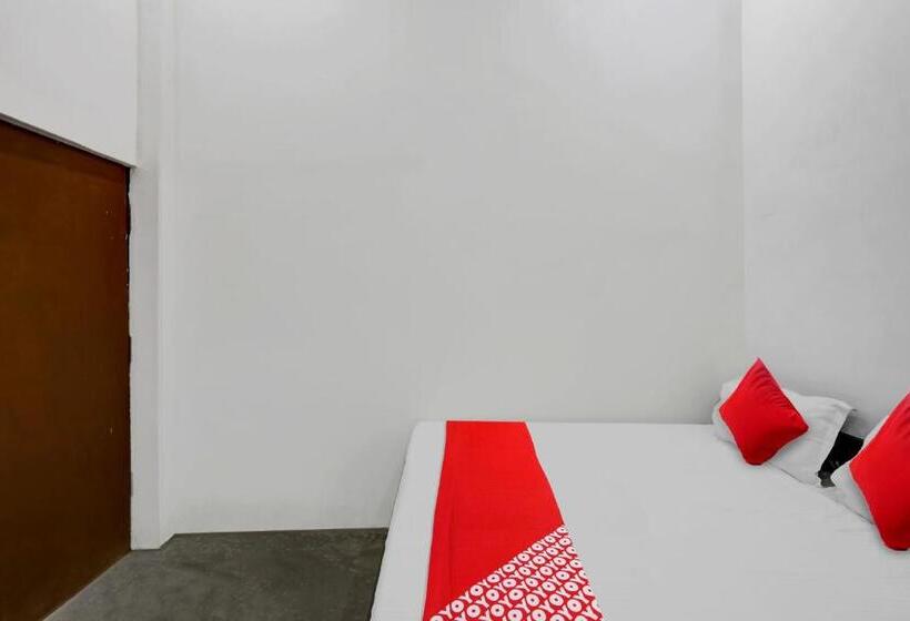 ホテル Spot On 81130 Happy Stay