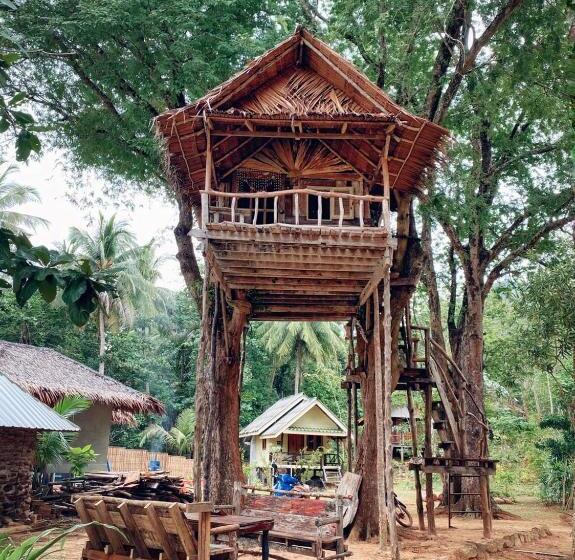 Отель Sunset Beach Bungalow Koh Pu