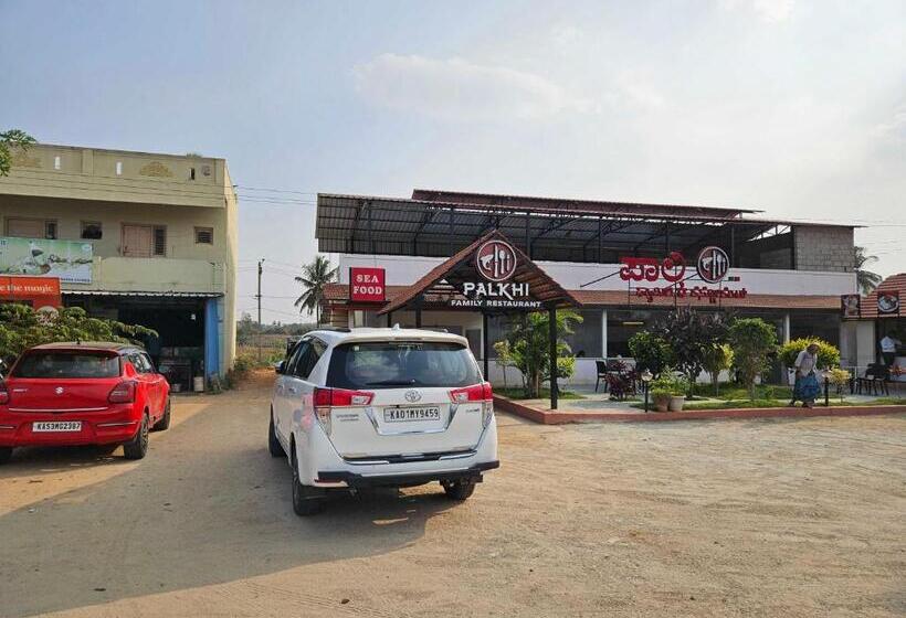 בית מלון כפרי Super Oyo Flagship Kolar Park