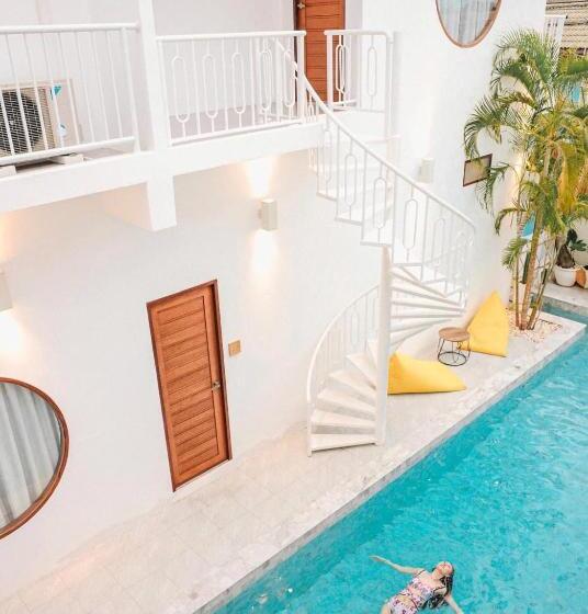 호텔 Thandara ธันดารา เกาะล้าน