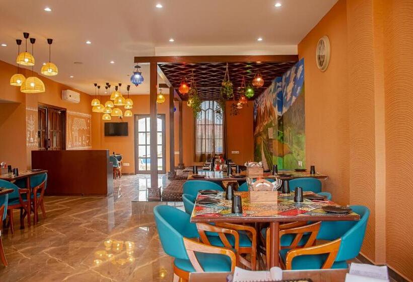 호텔 The Village Resort Mundra