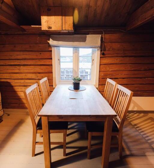 فندق Vesterålen Rorbuer