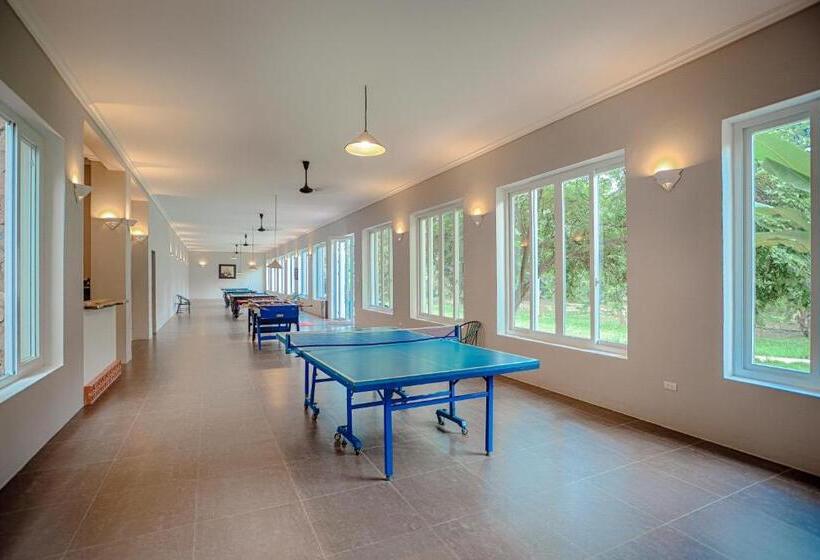 هتل Vresort Kim Boi Hoa Binh