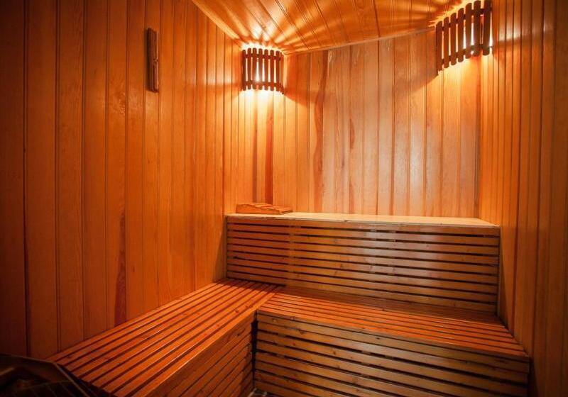 هتل Vresort Kim Boi Hoa Binh