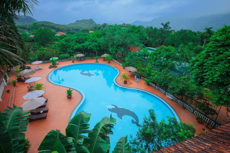 هتل Vresort Kim Boi Hoa Binh