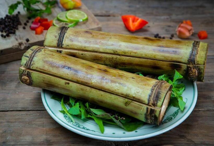 هتل Vresort Kim Boi Hoa Binh