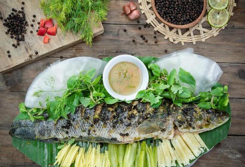 هتل Vresort Kim Boi Hoa Binh