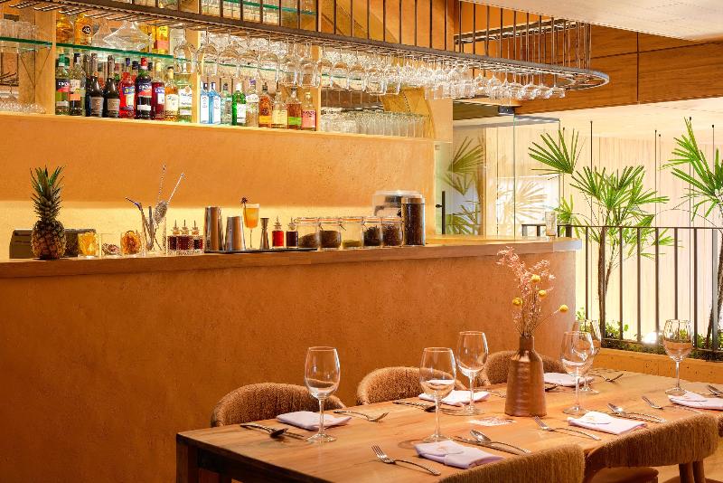 호텔 Wellcomm Spa &