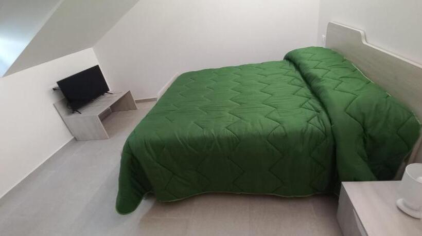 Hz Bed & Breakfast And Appartments