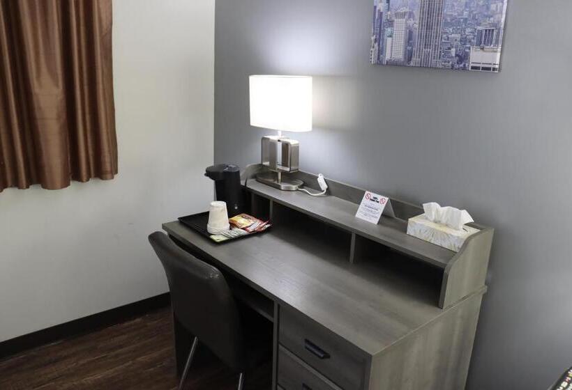 فندق على الطريق Timberland Inn & Restaurant