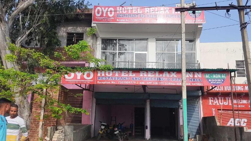 Oyo 81087 Hotel Relax Inn