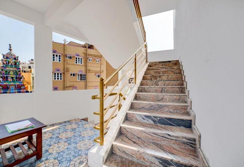 Oyo Hotel Pvg Comfort